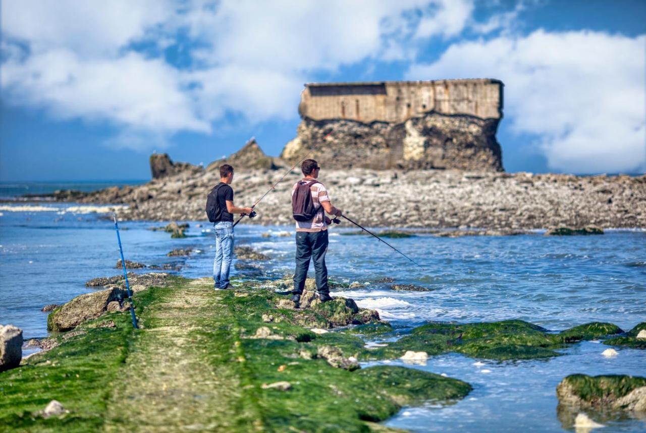 « Cote Plage » Appartement Face Mer Le Portel Exteriör bild